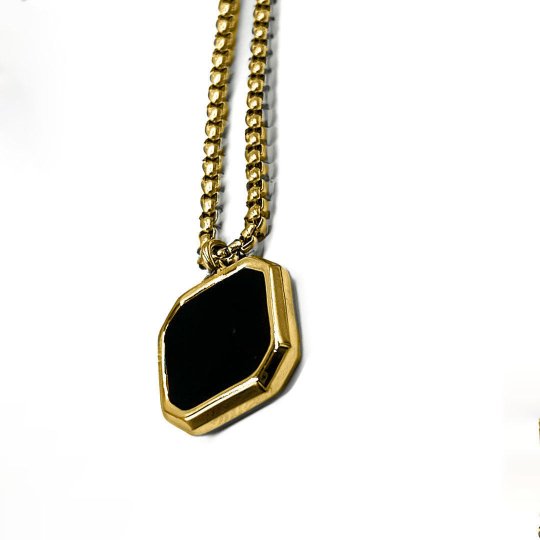 Octogone Pendant (Gold)