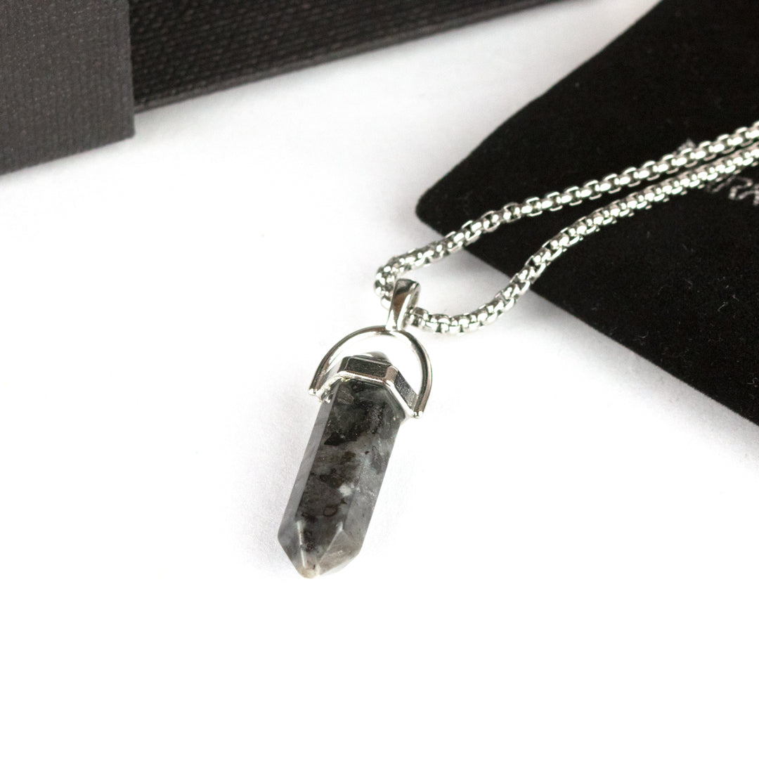 Quartz Pendant (Black)